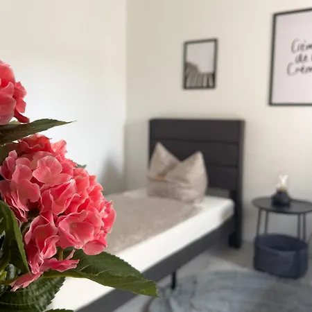 Stilvoll-fewo Mit Garten Spremberg