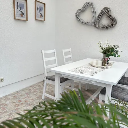 Stilvoll-fewo Mit Garten Apartmán Spremberg