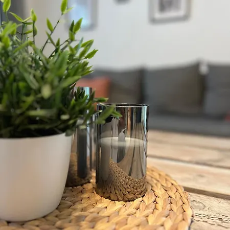 Stilvoll-fewo Mit Garten