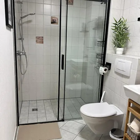 Apartmán Stilvoll-fewo Mit Garten